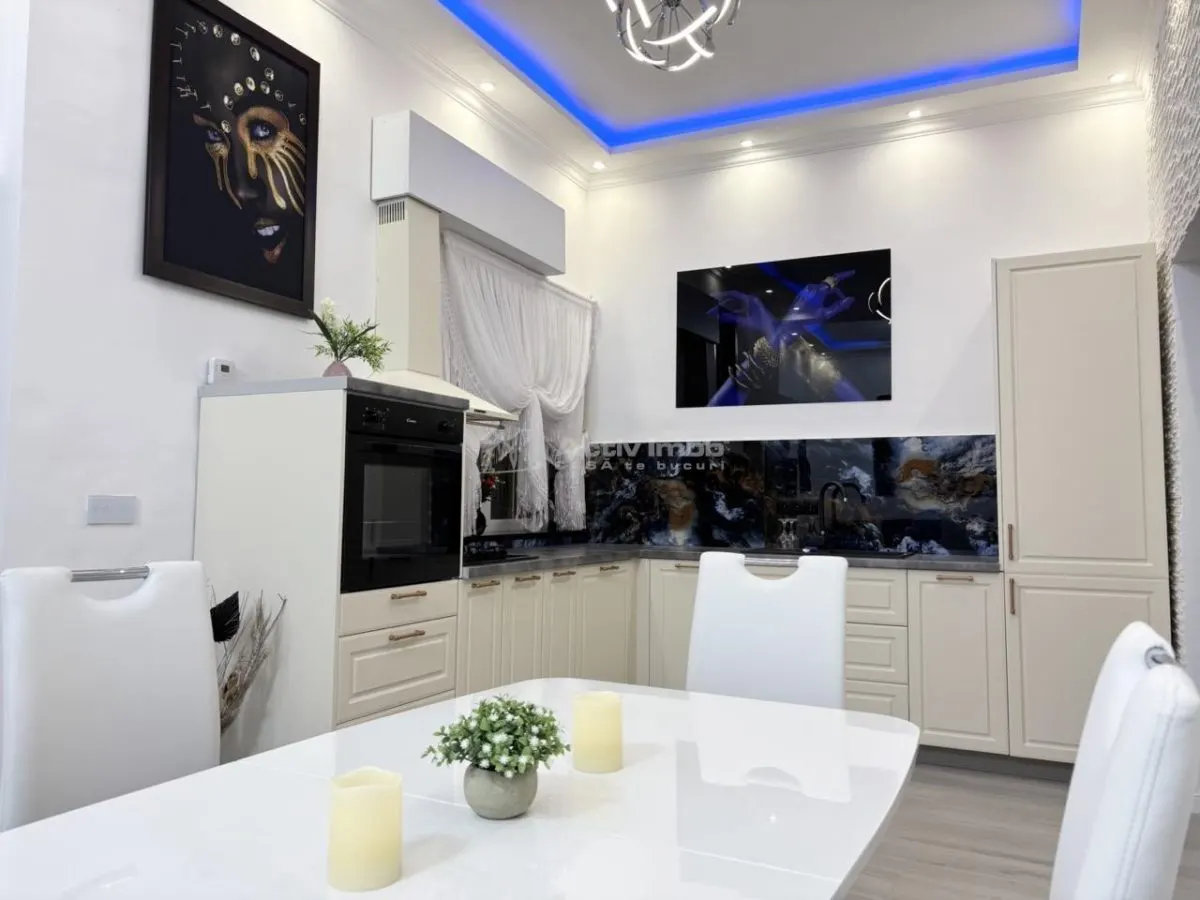 Apartament central - 90 mp util - curte linistita - foto 5