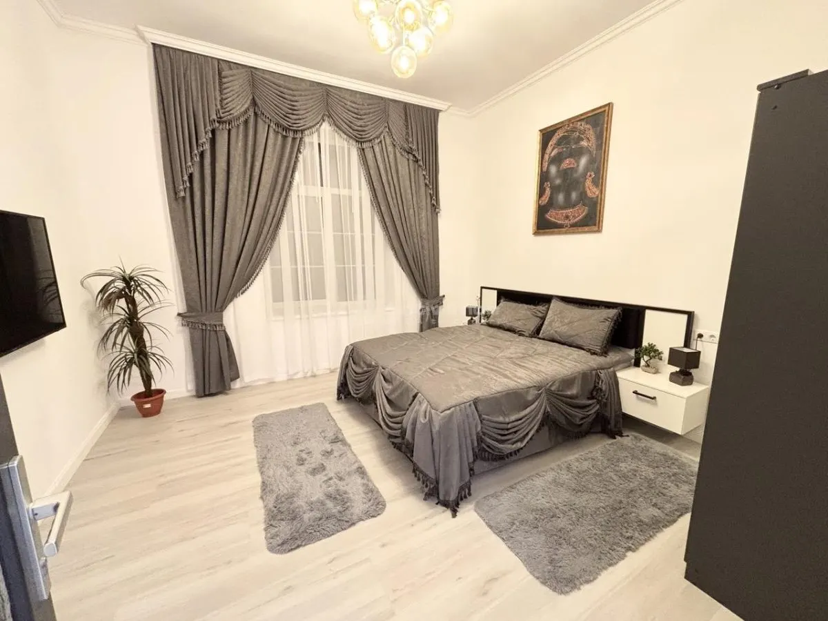 Apartament central - 90 mp util - curte linistita - foto 8