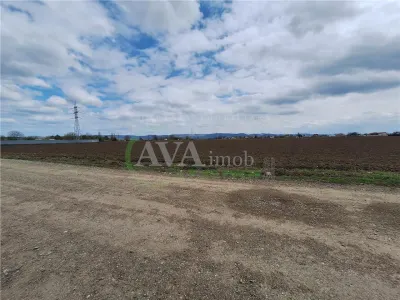 Teren intravilan 2300 mp, deschidere 21 ml, zona Serbanesti - foto 4