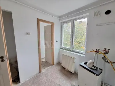 Apartament 3 camere decomandat, etaj 3, Orizont-Bacau - foto 5