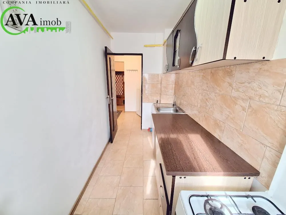 Garsoniera confort 1 sporit, etaj 2, mobilata, zona Orizont - foto 4