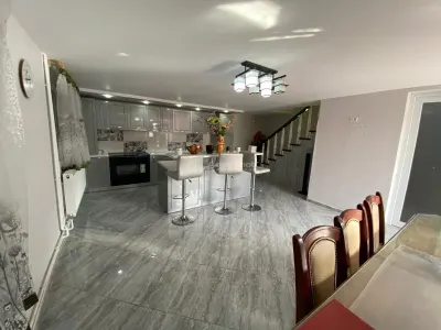 Iaz, Casa la Curete, 9 Camere, Teren 2892 Mp - foto 3
