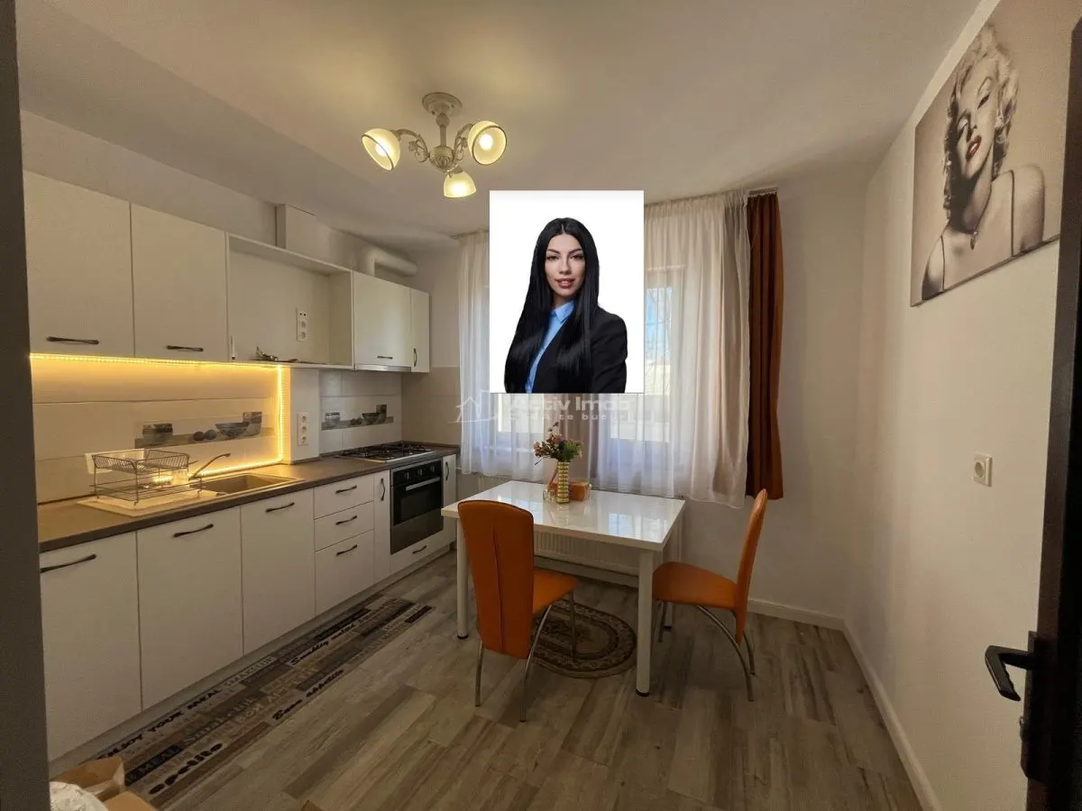 Lugoj,  Vila P+2E+M ,  656 Mp., Construiti, Posibilitate De Investitie, Zona 0 - foto 1