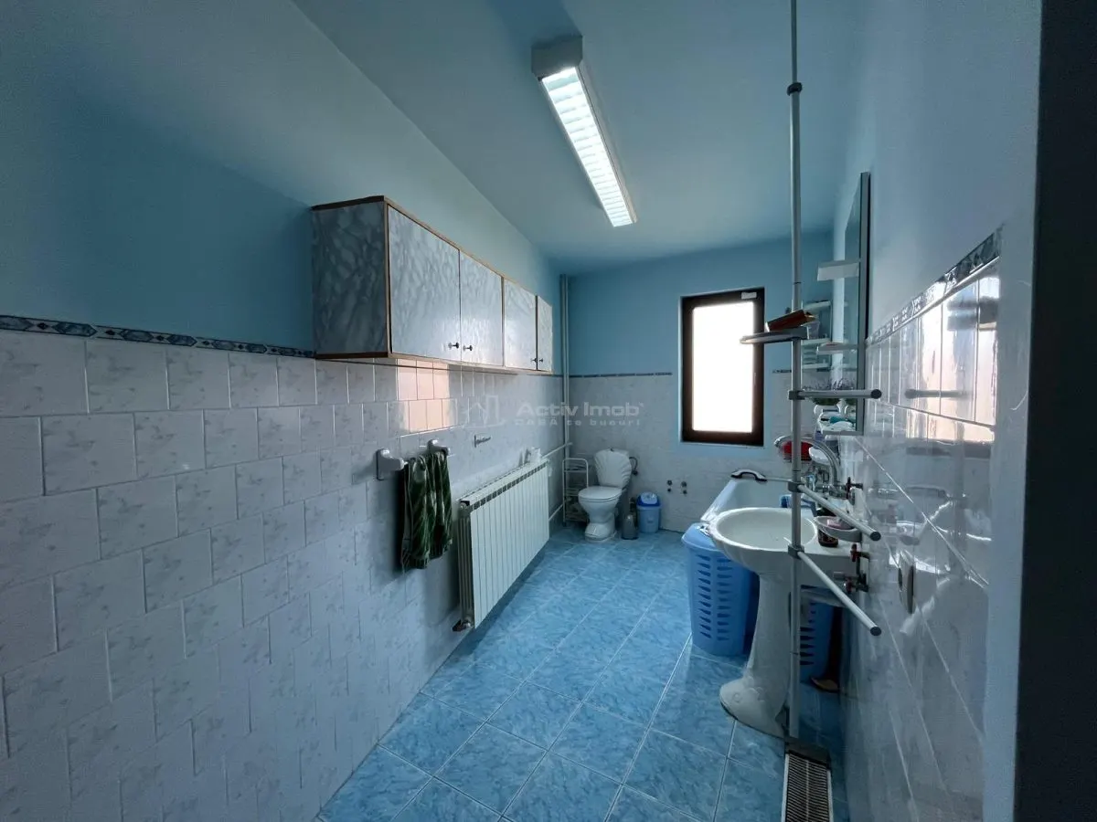 Lugoj,  Vila P+2E+M ,  656 Mp., Construiti, Posibilitate De Investitie, Zona 0 - foto 14