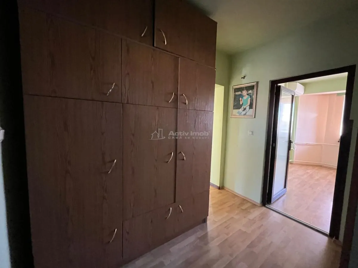 Lugoj,  Vila P+2E+M ,  656 Mp., Construiti, Posibilitate De Investitie, Zona 0 - foto 17