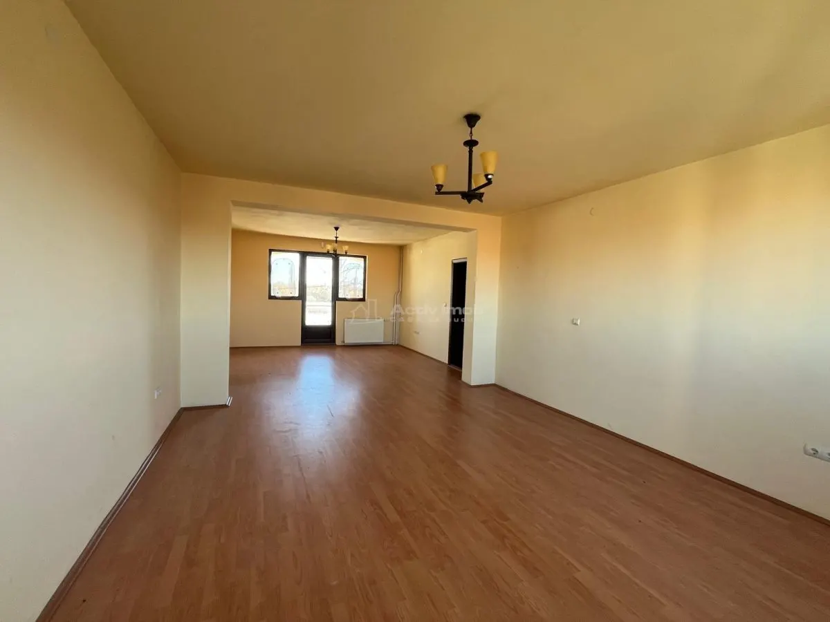 Lugoj,  Vila P+2E+M ,  656 Mp., Construiti, Posibilitate De Investitie, Zona 0 - foto 18