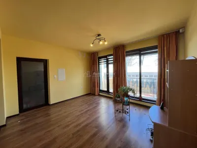 Lugoj,  Vila P+2E+M ,  656 Mp., Construiti, Posibilitate De Investitie, Zona 0 - foto 5