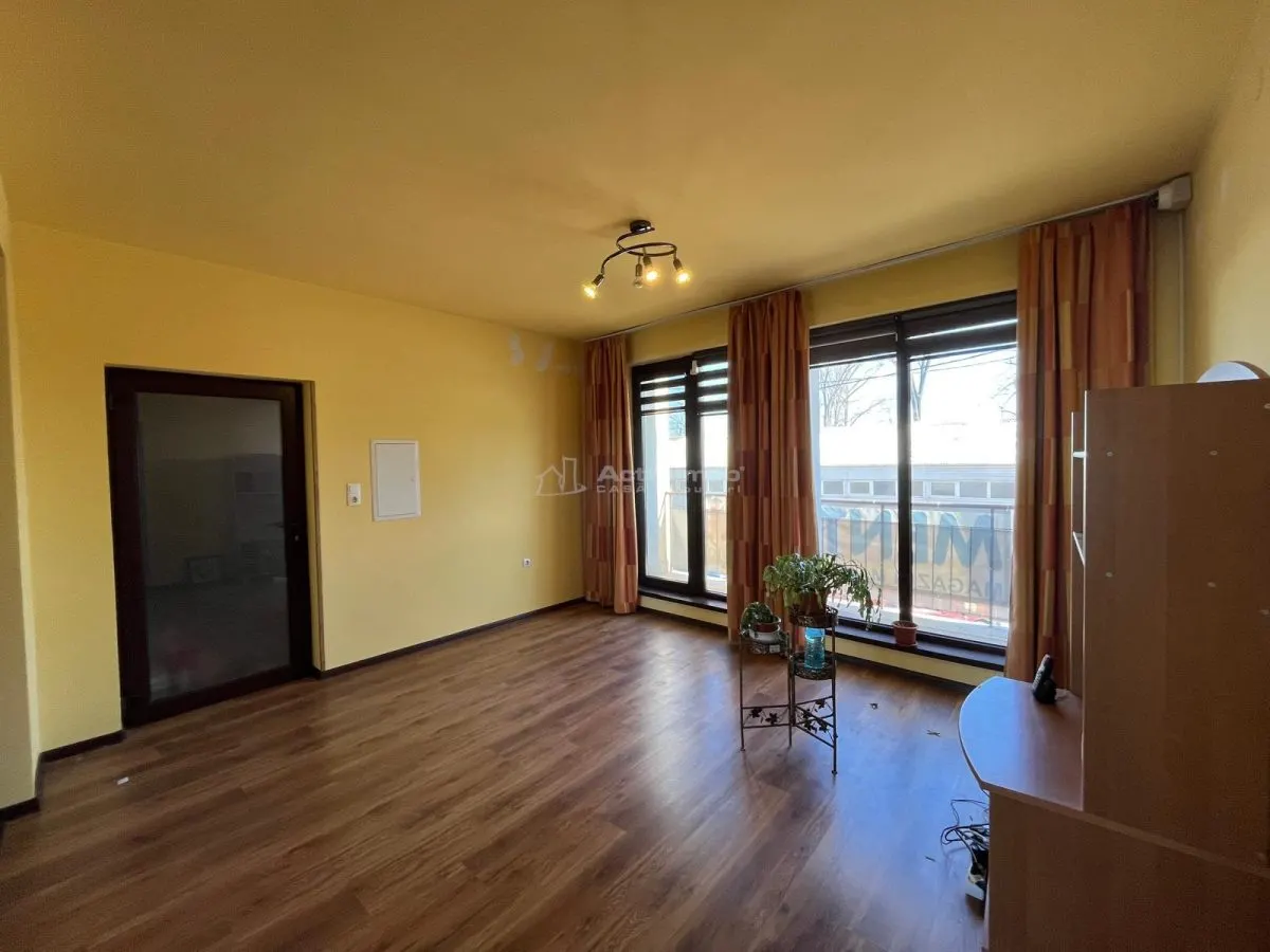 Lugoj,  Vila P+2E+M ,  656 Mp., Construiti, Posibilitate De Investitie, Zona 0 - foto 5