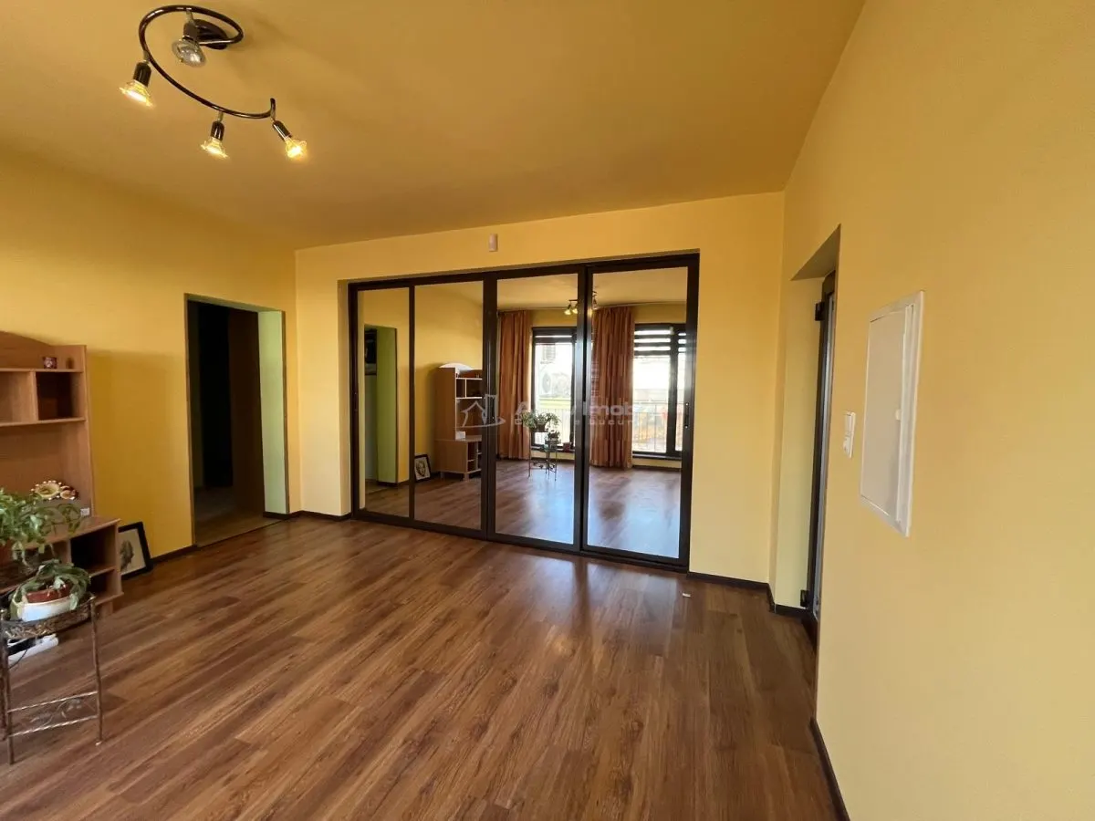 Lugoj,  Vila P+2E+M ,  656 Mp., Construiti, Posibilitate De Investitie, Zona 0 - foto 6