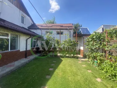 Casa P+1, 4 camere, teren 760 mp, zona Tache - foto 2