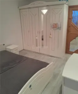 Oferta Apartament 3 camere de vanzare micro 6 - foto 2