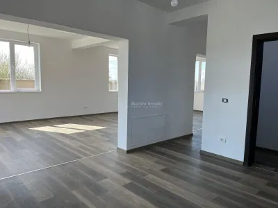 Olosag, Vila P+1E, 194 Mp., Compartimentare  Moderna - foto 15