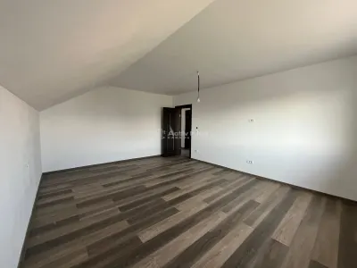Olosag, Vila P+1E, 194 Mp., Compartimentare  Moderna - foto 20