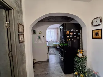 Apartament 2  camere decomandat , zona Mioritei - foto 9