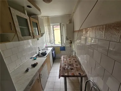 Resita, 2 Cam. Mobilat+Utilat, Micro 2 - foto 6