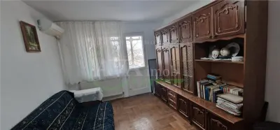 Apartament 3 camere semidecomandat , zona Mioritei - foto 2