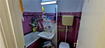 Apartament 3 camere semidecomandat , zona Mioritei - foto 11