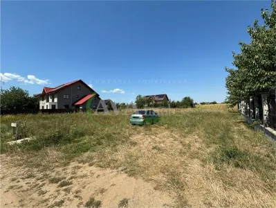 Teren intravilan 700 mp, deschidere 28 ml, zona Bogdan Voda - Bacau