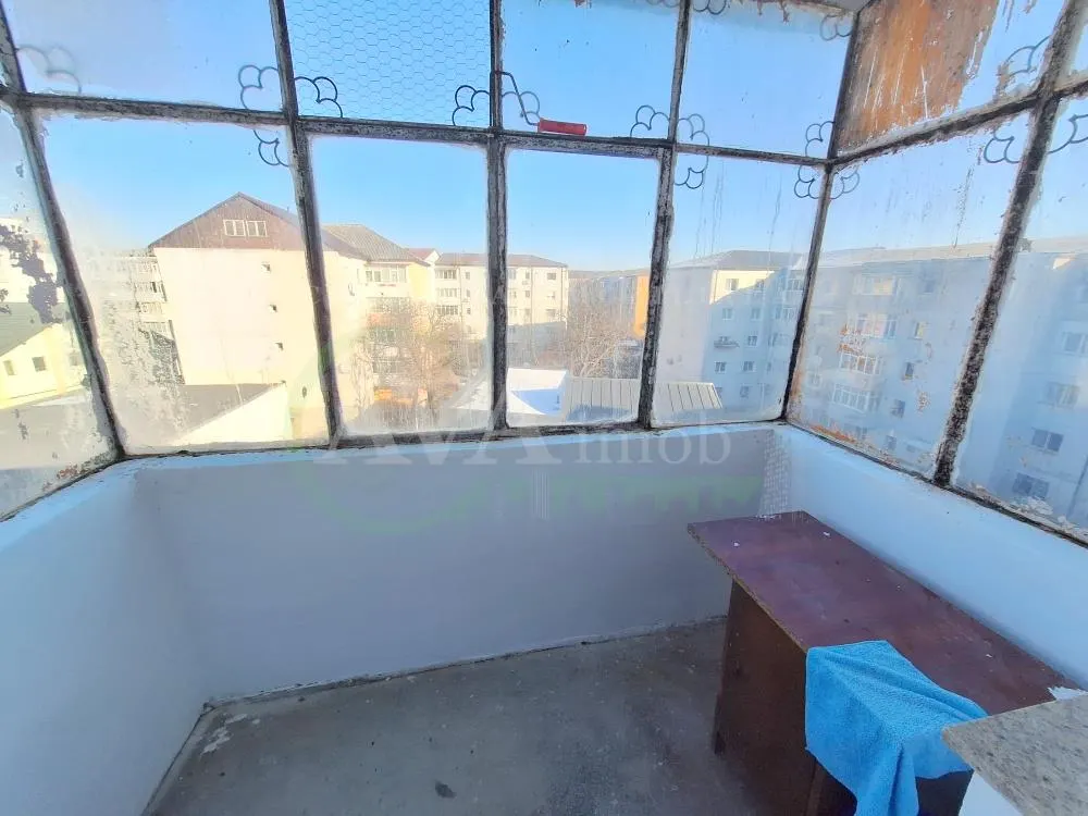 Apartament 2 semidecomandate, cu centrala, zona Cora - foto 16
