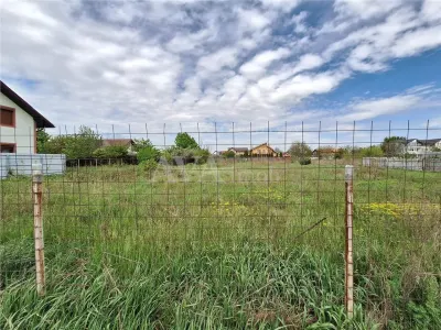 Teren intravilan 1200 mp, deschidere 30 ml, zona Serbanesti - foto 3