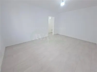 Apartament 2 camere, etaj 2, cu centrala, nemobilat, Piata Sud - foto 14