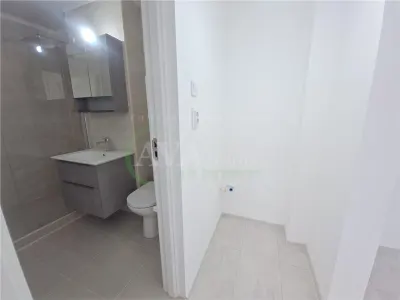 Apartament 2 camere, etaj 2, cu centrala, nemobilat, Piata Sud - foto 18