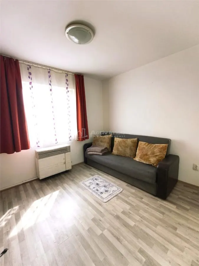 Garsoniera de vanzare etaj  1 - foto 5