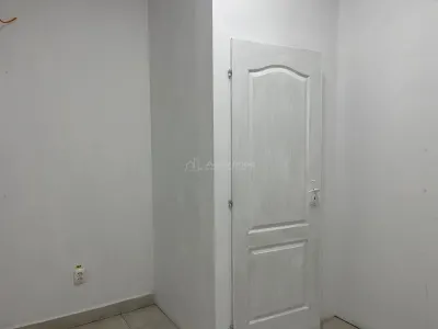 LUGOJ, DE INCHIRIAT – SPATIU COMERCIAL CENTRAL, 95 MP,  (LANGA POLITIE) - foto 18