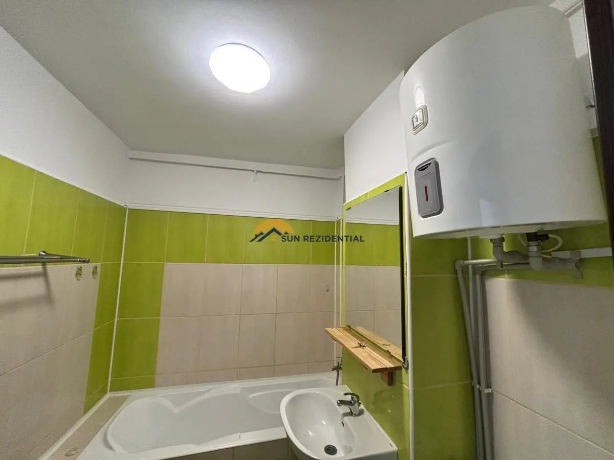 Vitan -Olimpia, apartament decomandat, bloc reabilitat, la cheie - foto 16