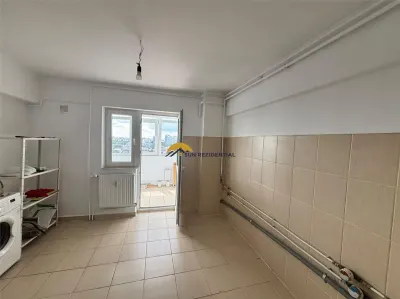 Vitan -Olimpia, apartament decomandat, bloc reabilitat, la cheie - foto 10