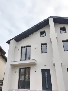 Vanzare -  Casa  - Vila - Prelungirea Ghencea - Dantelei - teren 245mp -210000E -  Comision 0! - Bucuresti
