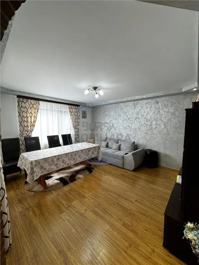 CASA DE VANZARE ZONA MONTANA - foto 15