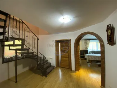 CASA DE VANZARE ZONA MONTANA - foto 16