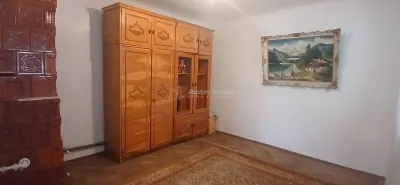 Casa 6 camere de vanzare Pucioasa 441 mp teren - foto 6