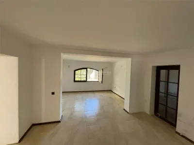 Casa individuala - Petresti Corbeanca - 9 camere - 533mp - 280mp teren- negociabil - foto 5