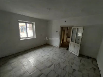 Berliste, Casa pt 2 Familii, la Sosea, Pret Negociabil - foto 10