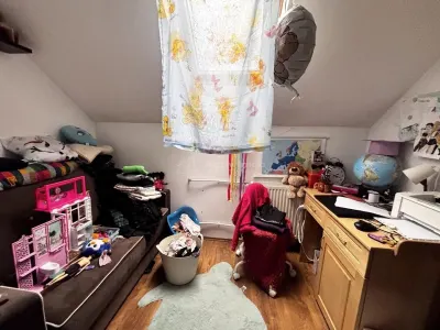 Casa cu grădina - Cartierul Nou - foto 11