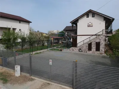 PENSIUNE COSTINESTI, DE VANZARE - foto 8