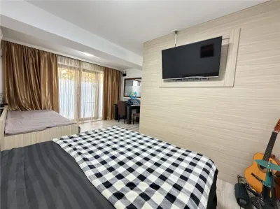 Vanzare Studio cu terasa 25 mp, zona Alezzi,  mob,utilat - foto 12