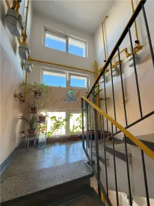 Vanzare apartament 3 camere, Zona Florilor, insorit,mob/utilat, - foto 14
