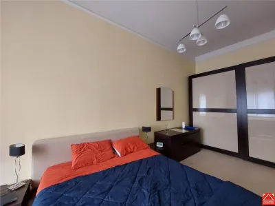 PRET REDUS! Apartament la cheie pe Bv. Revolutiei - foto 11