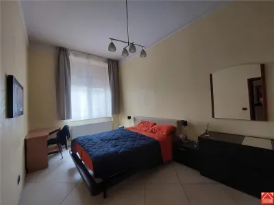 PRET REDUS! Apartament la cheie pe Bv. Revolutiei - foto 10