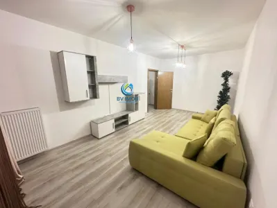 Inchiriem Apartament 2 Camere, Modern, Decomandat, Tractorul - Brasov