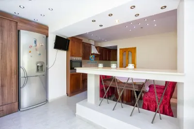 Vanzare apartament 3 camere in Vila pe Drumul de Poiana - foto 12