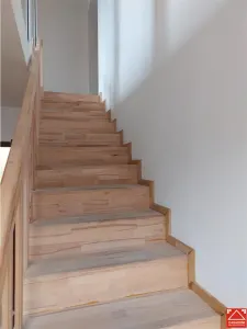 Casa mare pentru locuit sau birouri! De inchiriat sau de vanzare! - foto 18