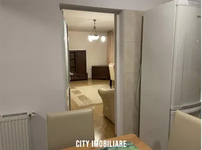 Apartament 2 camere, decomandat, parcare, Horea. - foto 2