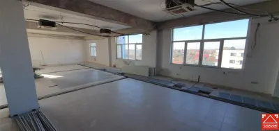 Cladire de birouri cu 6 niveluri in Otopeni - foto 4