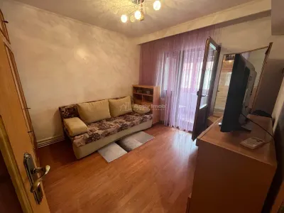 Caransebes, 2 Camere, Dec., Zona Pipirig - foto 3