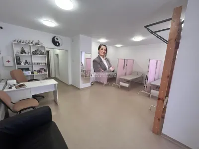 RESITA- CHIRIE, CABINET MEDICAL, SPATIU COMERCIAL SAU APARTAMENT LA CURTE; 2 cam, cf.1 Sporit Zona Universal - Resita