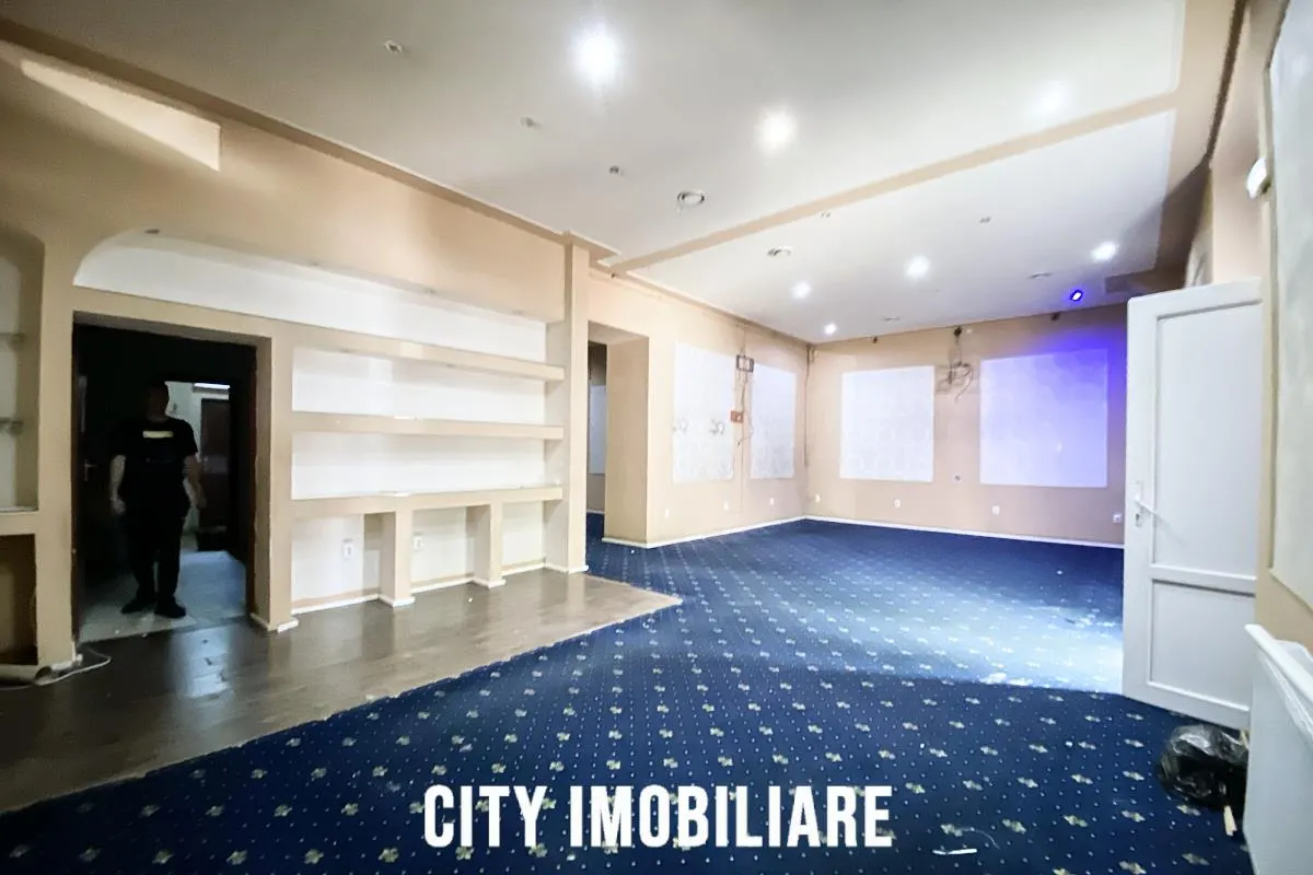 Spatiu comercial 100 mp, Vad stradal, Str. Horea, Vitrina la strada, Parter - foto 2